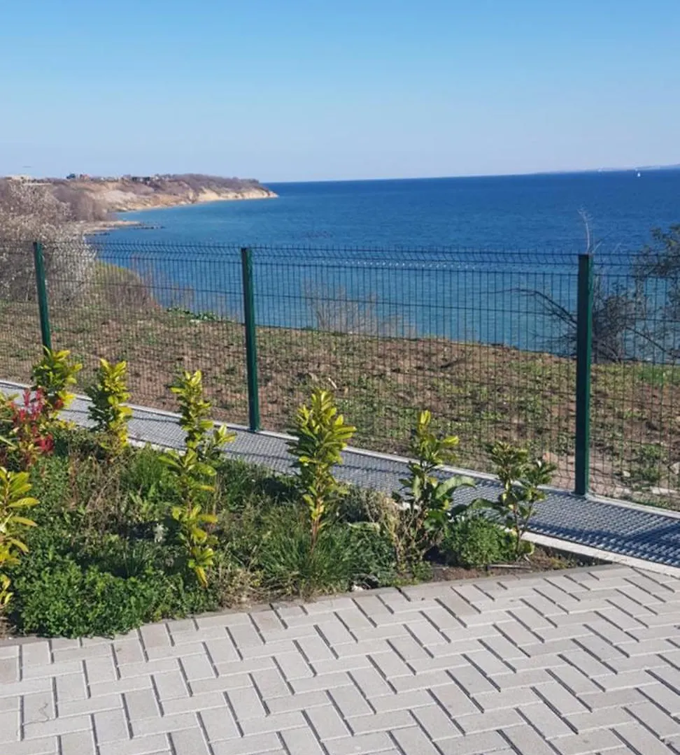 Сарафово Лукс Гарден Първа Линия Διαμέρισμα Μπουργκάς